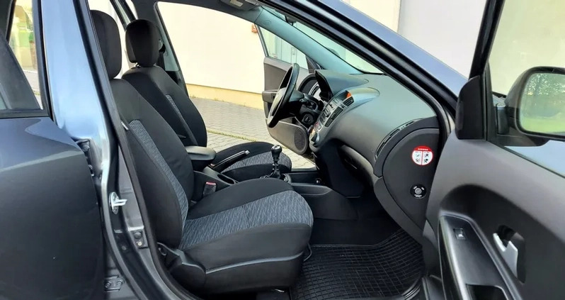 Kia Ceed cena 18900 przebieg: 103000, rok produkcji 2009 z Płock małe 326